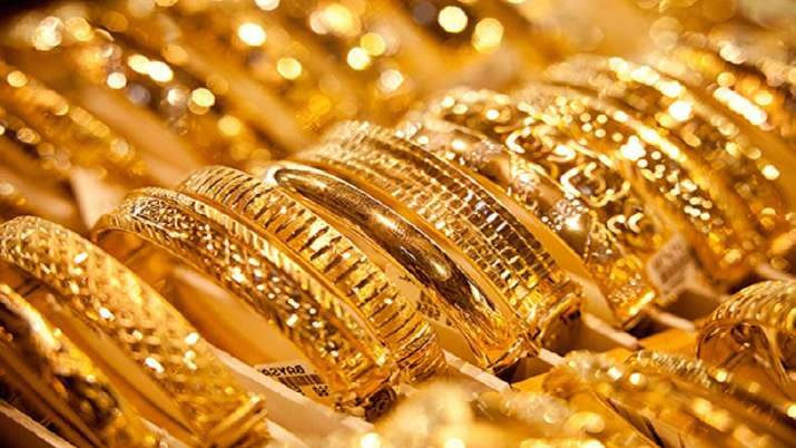 सोने-चांदी के दाम में भारी गिरावट, 714 रुपये प्रति तोला नीचे आये सोने के भाव