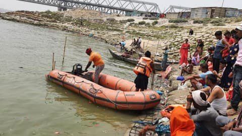बिहार के बेगूसराय में गंगा नदी स्नान करने गये 6 युवक डूबे, तीन के शव बरामद