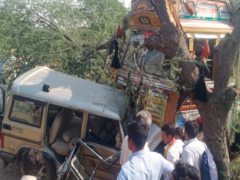 राजस्थान के बाड़मेर में सड़क हादसा, गुजरात के 4 लोगों की मौत, पांच गंभीर रुप से घायल 