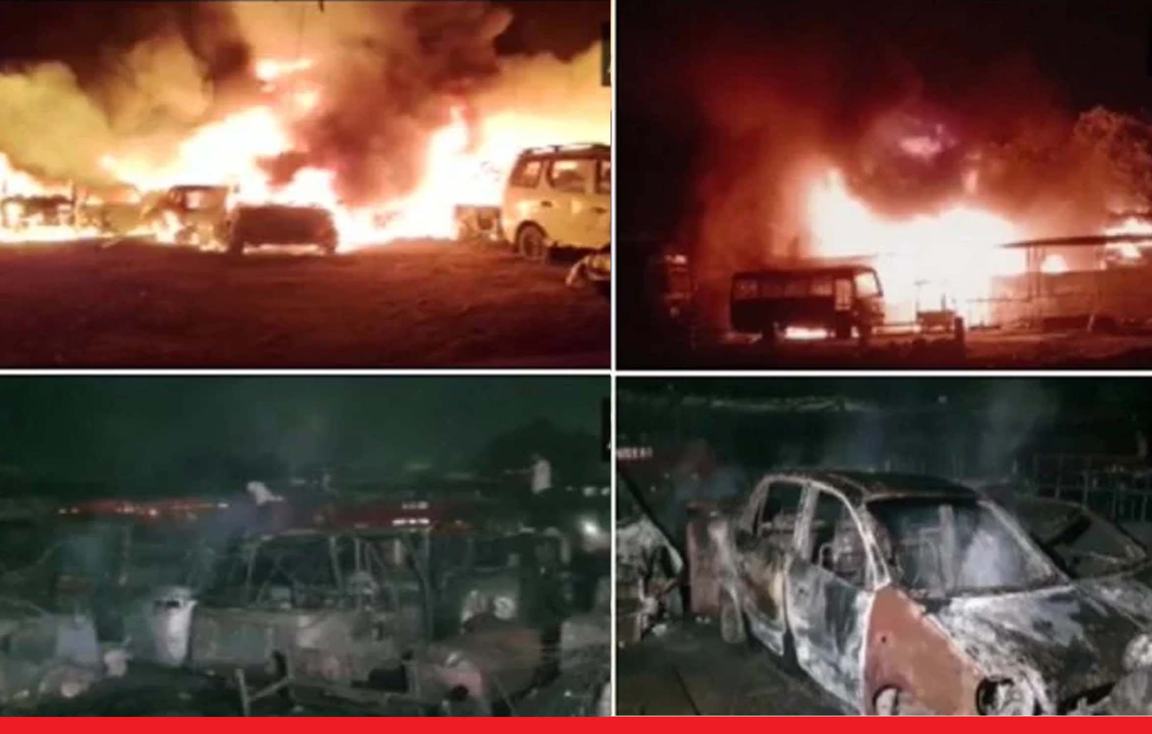 गुजरात के खेड़ा पुलिस स्‍टेशन में लगी भीषण आग, 25 से अधिक वाहन जलकर खाक 