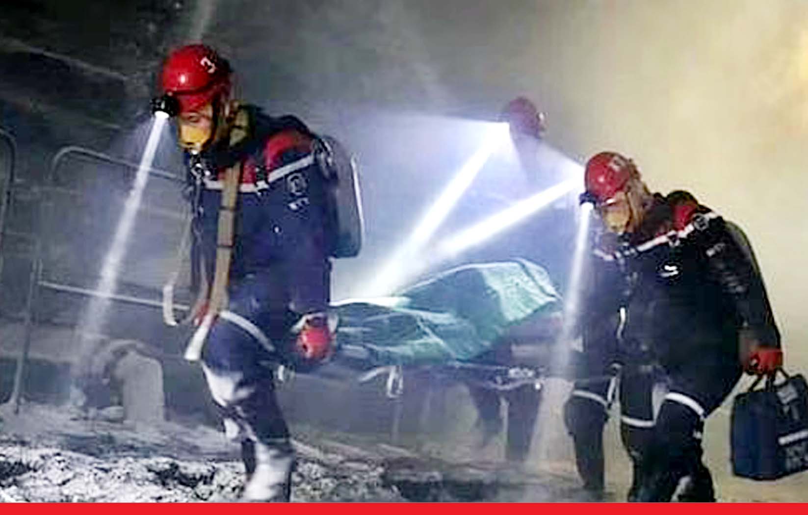 साइबेरिया में हादसा, कोयला खदान में धमाके के बाद लगी भीषण आग, 52 लोगों की मौत
