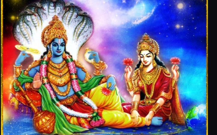 भगवान विष्णु के पैरों में ही क्यों रहती हैं महालक्ष्मी