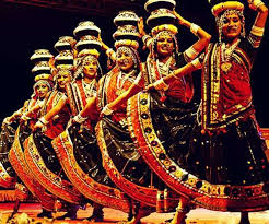 भारत ने गुजरात के गरबा नृत्य को यूनेस्को की अमूर्त विरासत सूची के लिए किया गया नामित