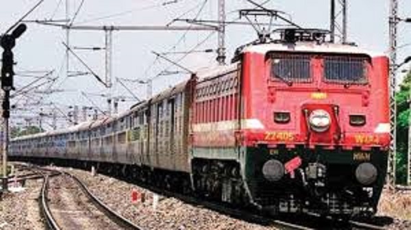 बांद्रा टर्मिनस-जबलपुर के बीच सुपरफास्ट ट्रेन 31 मार्च तक विस्तारित, संशोधित समय के साथ लगेंगे 52 फेरे