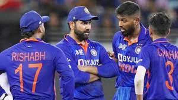 टी-20 वर्ल्ड कप के लिए भारतीय टीम घोषित, रोहित शर्मा कप्तान, हर्षल पटेल और बुमराह की वापसी, शमी, इन्हें मिला मौका