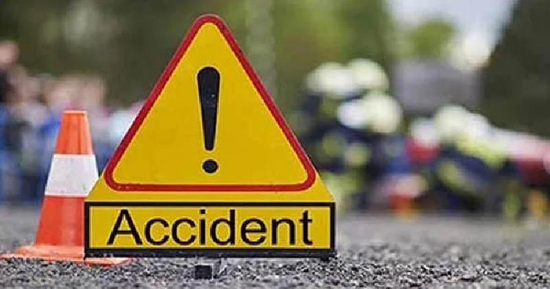 महाराष्ट्र के नासिक में भीषण सड़क हादसा, कारों के टकराने से 5 छात्रों की मौत