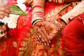 UP News: अनपढ़ दूल्हा नहीं गिन पाया रुपये, दुल्हन ने किया शादी से इनकार, बारात बैरंग लौटी