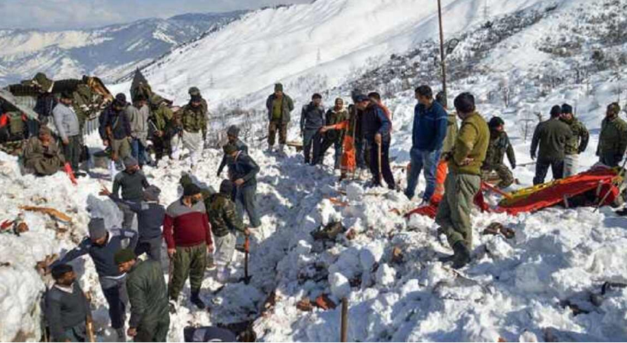 सिक्किम में बड़ा हादसा: हिमस्खलन से छह टूरिस्टों की मौत, डेढ़ सौ से अधिक लोग बर्फ में दबे
